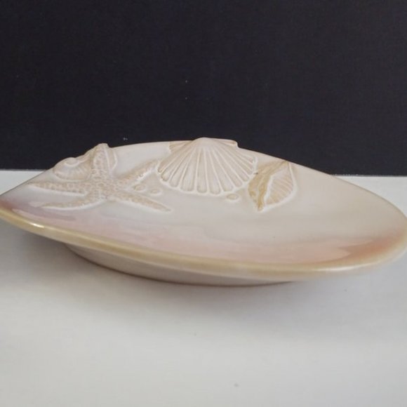 Cottagecore Seashell Beach Dish - Picture 2 of 6